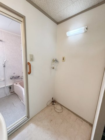 有野12団地 1号棟のランドリースペース