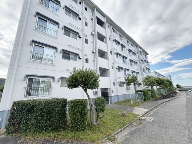 有野12団地 1号棟の外観