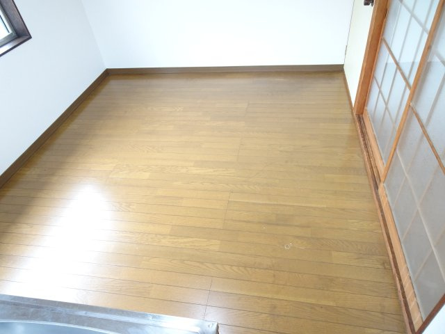 大垣市林町貸家の内装