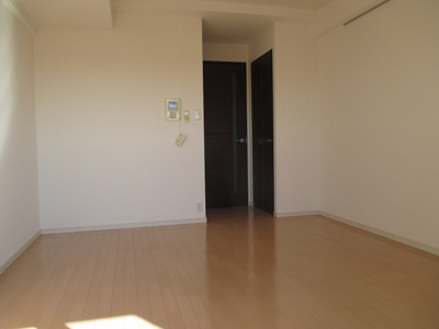 【居間・リビング】 | クレアートアドバンス北大阪 | 明るくキレイなお部屋です