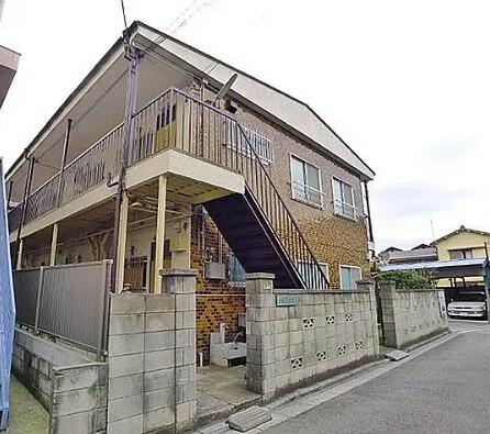 足立区本木南町のアパートの画像