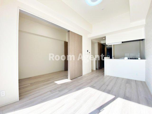 プレサンスTHE新栄の居間・リビング|※類似写真です