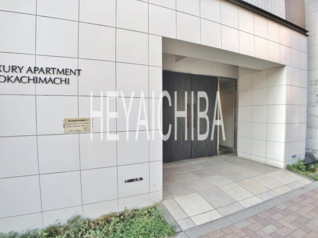 ラグジュアリーアパートメント御徒町のエントランス