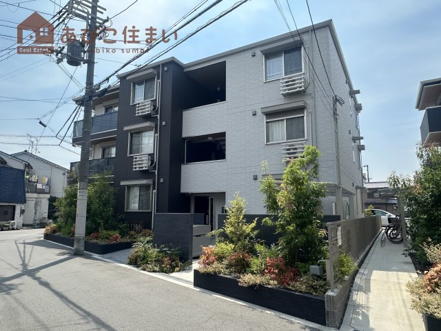 クリスタルハイツあびこαの外観