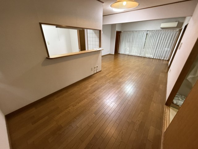 エスポワール瀬川の居間・リビング