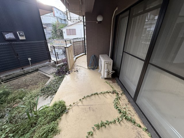 エスポワール瀬川のバルコニー