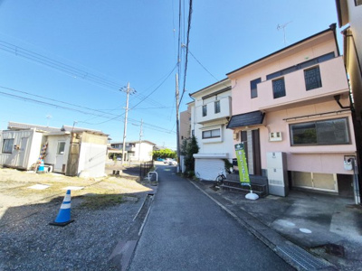 【前面道路含む現地写真】 | 物集女町御所海道　一戸建