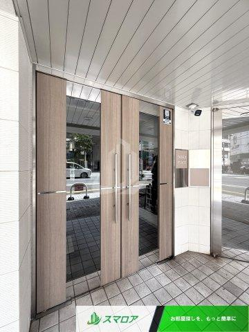 福岡市中央区薬院４丁目の賃貸マンションのエントランス