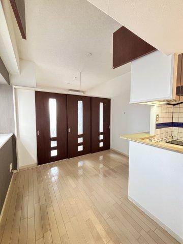 福岡市博多区神屋町の賃貸マンションの居間・リビング