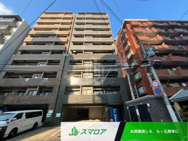 福岡市中央区平尾１丁目の賃貸マンションの外観