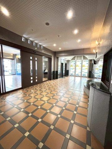 福岡市博多区博多駅前１丁目の賃貸マンションのロビー