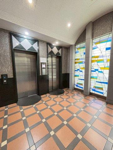 福岡市博多区博多駅前１丁目の賃貸マンションのエントランス