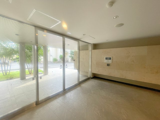 レアシス津田沼前原の丘のエントランス|共用部・エントランス