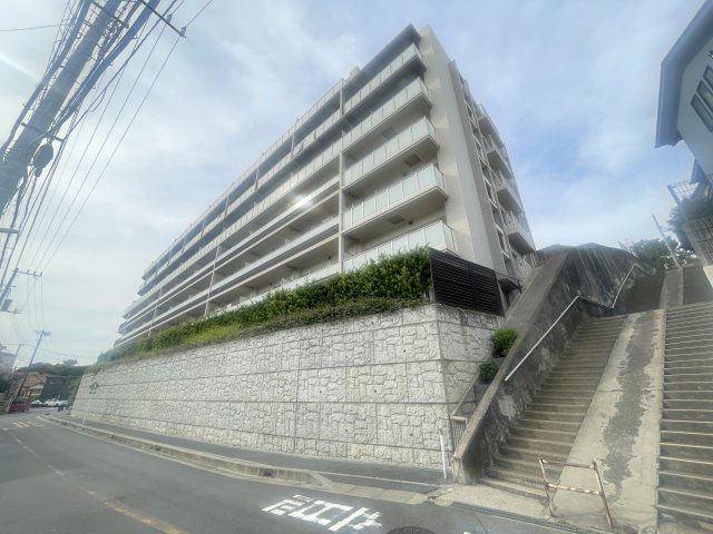 レアシス津田沼前原の丘の外観|外観/最上階南向きのお部屋のご紹介です！