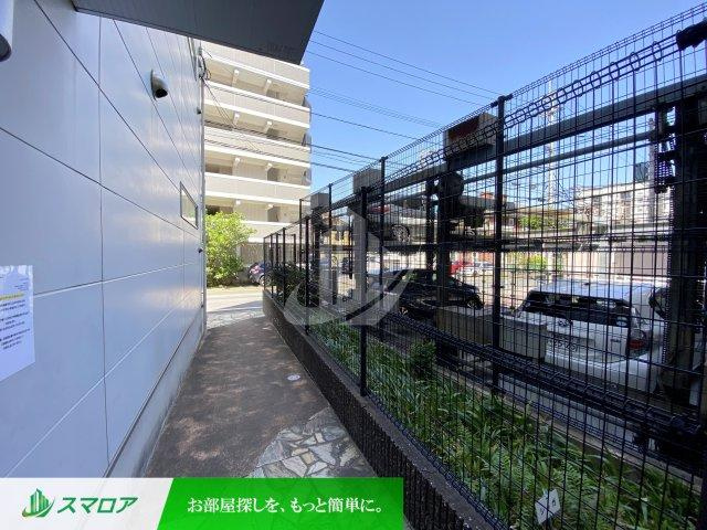 福岡市南区大楠３丁目のアパートのロビー