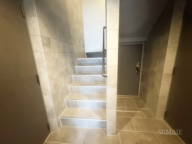 ＣＲＥＡＬ東十条のロビー|落ち着いたロビーです☆