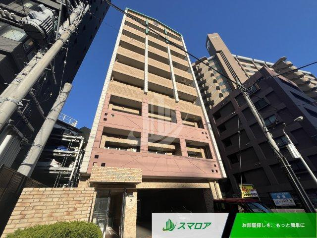 福岡市中央区平尾１丁目の賃貸マンションのエントランス