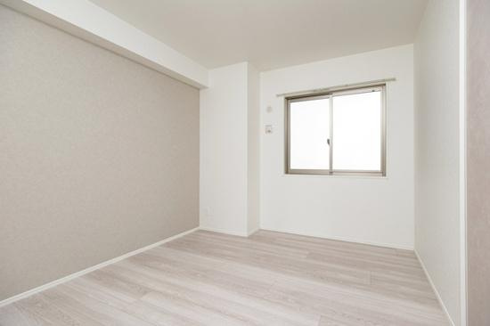 福岡市博多区住吉２丁目の賃貸マンションのエントランス