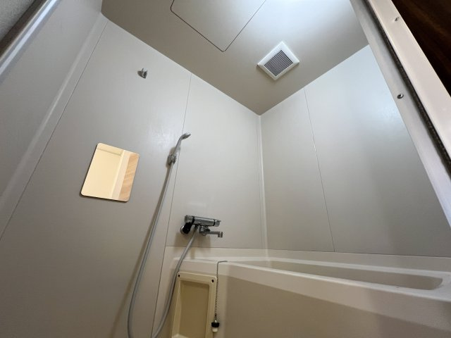 クレセントガーデン B棟の洗面所