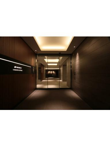 福岡市博多区住吉３丁目の賃貸マンションのエントランス