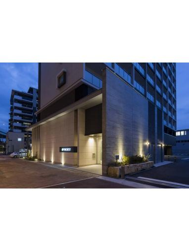 福岡市博多区東光２丁目の賃貸マンションのエントランス
