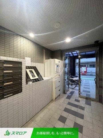 福岡市中央区白金２丁目の賃貸マンションのロビー
