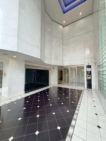 福岡市博多区住吉４丁目の賃貸マンションのロビー