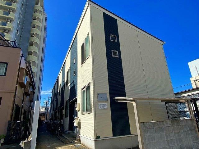 福岡市博多区千代４丁目のアパート