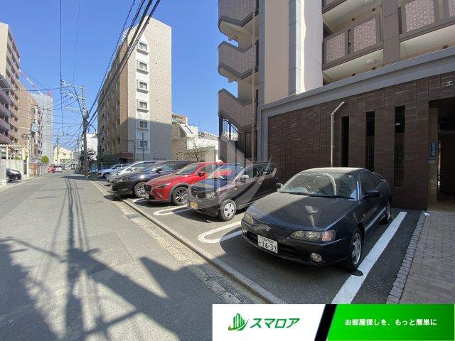 福岡市南区那の川２丁目の賃貸マンションの駐車場