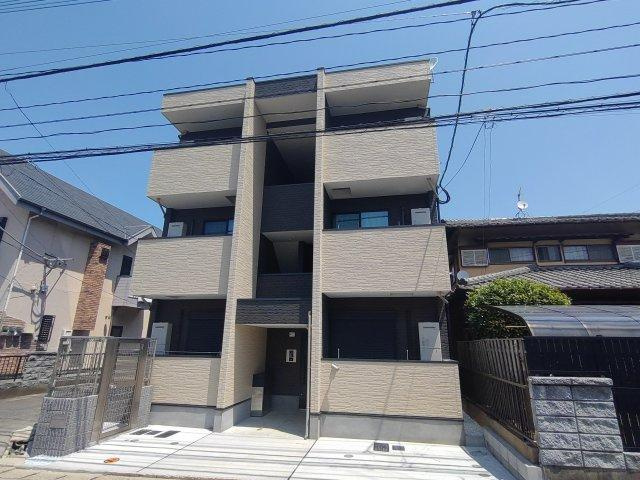 福岡市東区和白東２丁目のアパートの外観