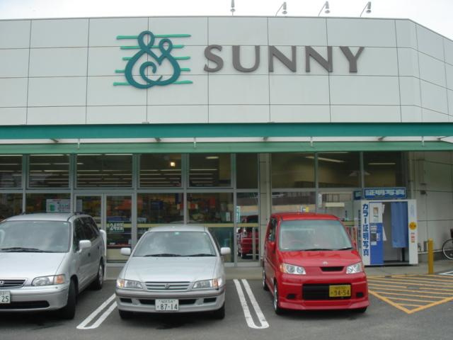 福岡市東区青葉２丁目のアパートのエントランス|サニー舞松原店まで575ｍ