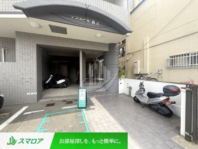 福岡市南区清水１丁目の賃貸マンションのエントランス