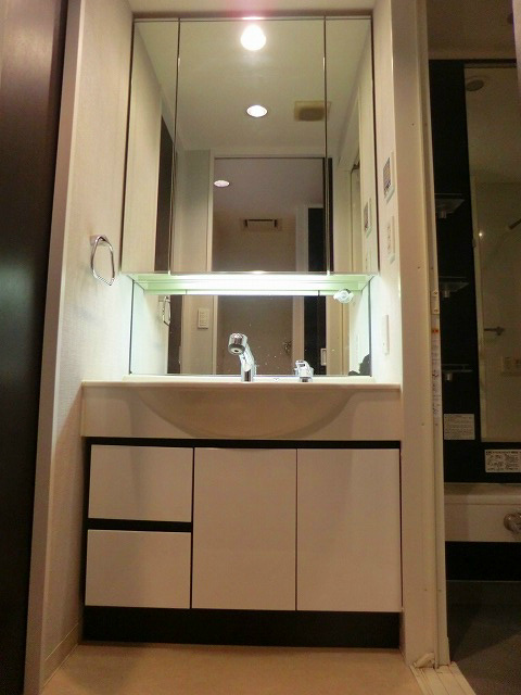 ジークレフ神戸元町の洗面所|忙しい朝には欠かせない洗面所です