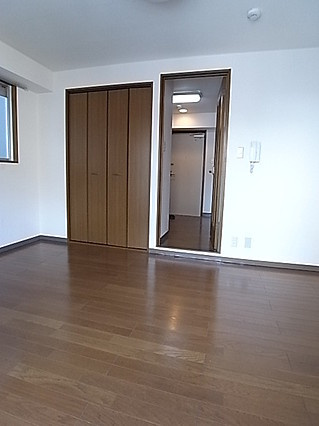 ハーバーステージ神戸の居間・リビング