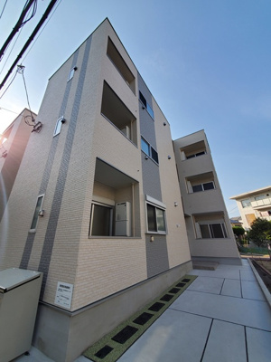 【外観】 | メシル新大阪 | 清潔感のある外観です。