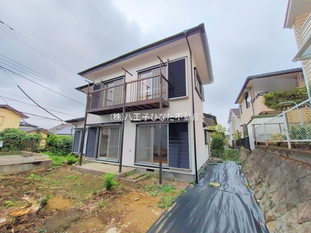 『八王子市中古戸建て』八王子市北野台1-35-4【仲介手数料無料】の外観|リフォームされた４LDK中古戸建です～仲介手数料無料☆八王子ひなた不動産～八王子市北野台　中古戸建