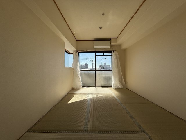 シャトー柴原の寝室