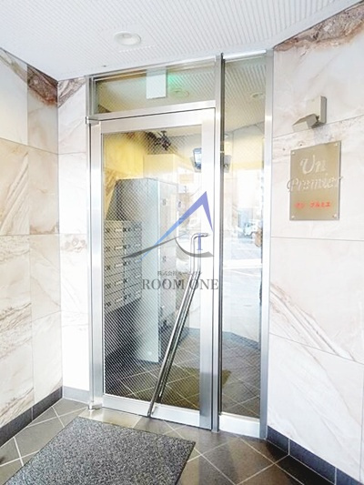 ｕｎ　ｐｒｅｍｉｅｒのエントランス|エントランスです。