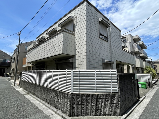 ハイムカメリアのエントランス|★閑静な住宅地★　★入居後24時間管理サポート★