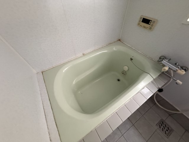 新稲３丁目貸家の浴室