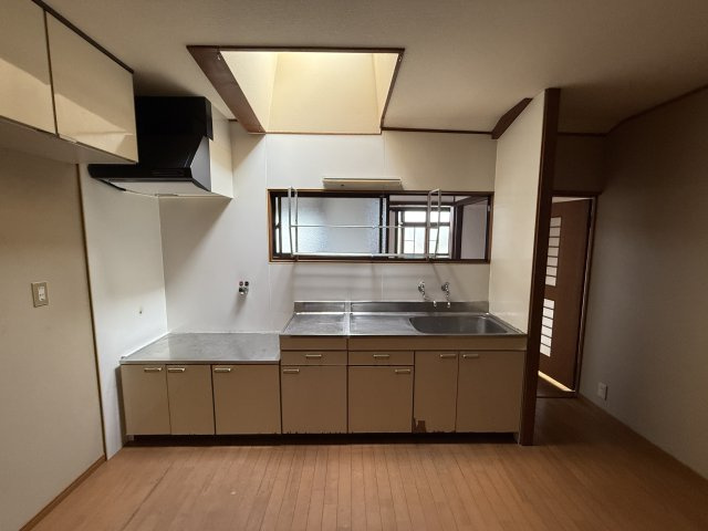 新稲３丁目貸家のキッチン