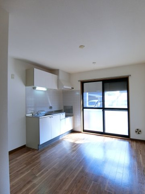 【洋室】 | エステートピアイズミ