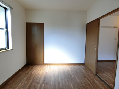 【洋室】 | エステートピアイズミ