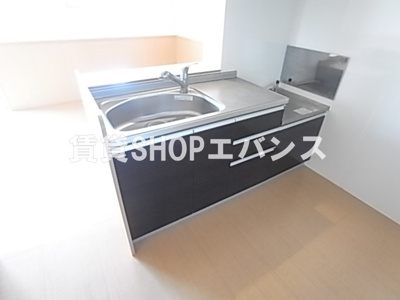 【キッチン】 | サニーコートⅢ | キッチンです