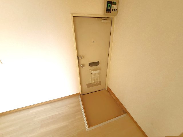 第二丸善富士見ハイツ の玄関