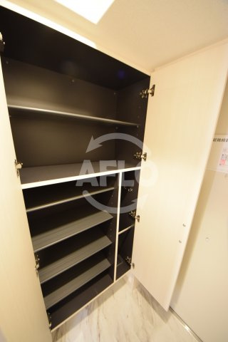 TOYOTOMi STAY Premium ABENO天王寺の収納|TOYOTOMI STAY PREMIUM ABENO天王寺　シューズボックス