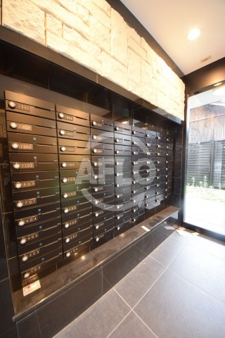 TOYOTOMi STAY Premium ABENO天王寺のその他共用部分|TOYOTOMI STAY PREMIUM ABENO天王寺　メールボックス