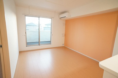 【居間・リビング】 | プレッソ・ヴィアーレⅡ | 居室・リビング