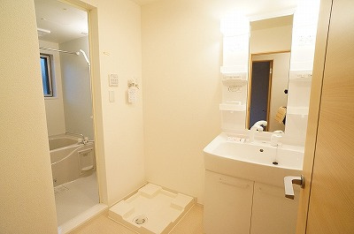 【洗面所】 | プレッソ・ヴィアーレⅡ | 洗面所