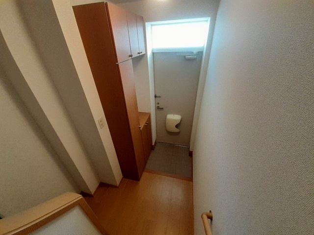 レジデンスさくら台Ｂの玄関|玄関